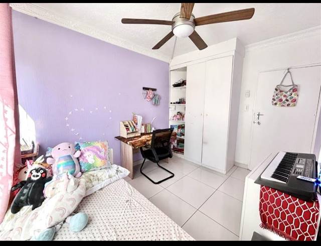 4 BEDROOM SIMPLEX FOR SALE IN HALFWAY GARDENS